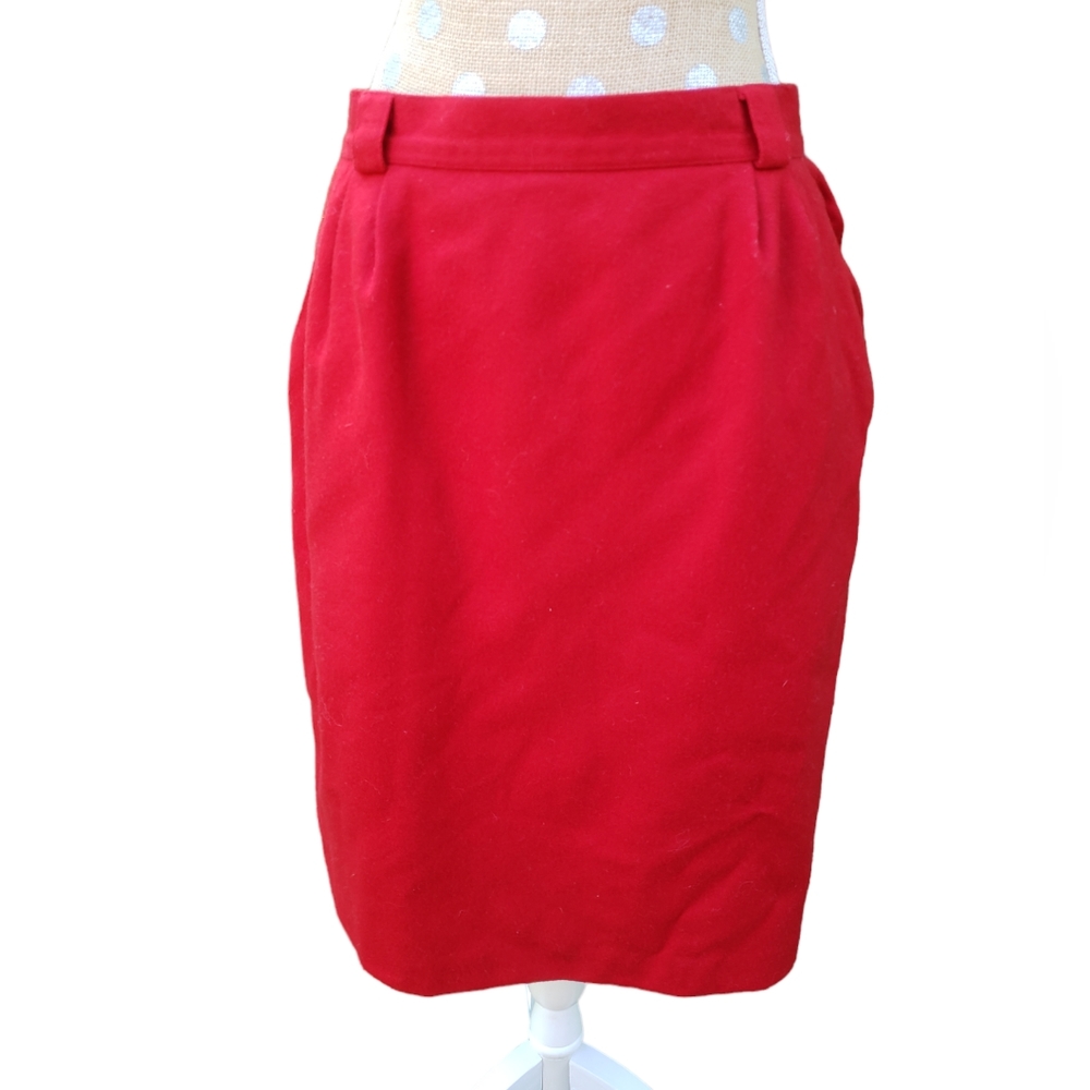 Vintage Wool Skirt vibrant red pencil 16 christmas requirements petite 31" Waist